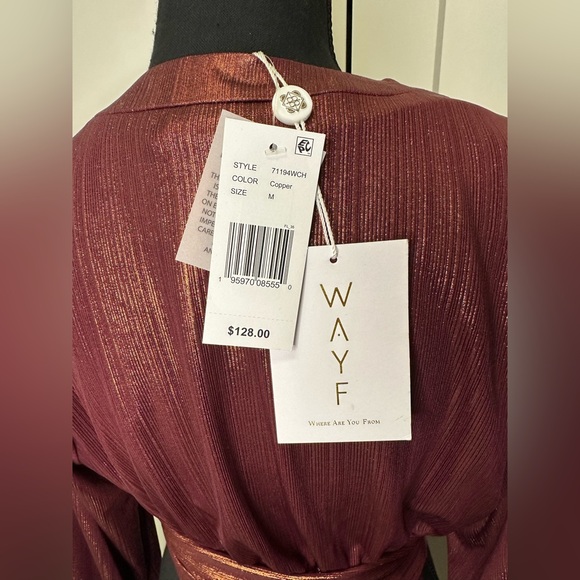 NWT WAYF Metallic Top, Copper, Size Medium - Picture 3 of 6
